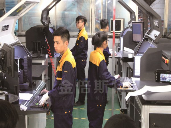 團(tuán)隊(duì)風(fēng)采